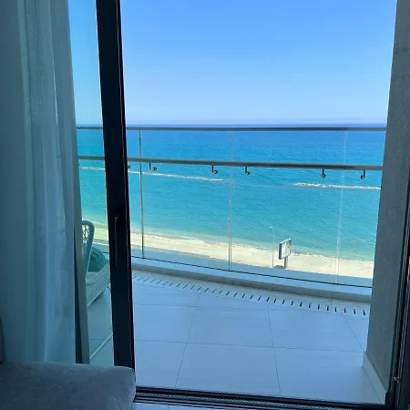 Beachfront Boutique Appartement *